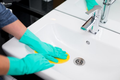 Commercial deep cleaning for a Putney office space